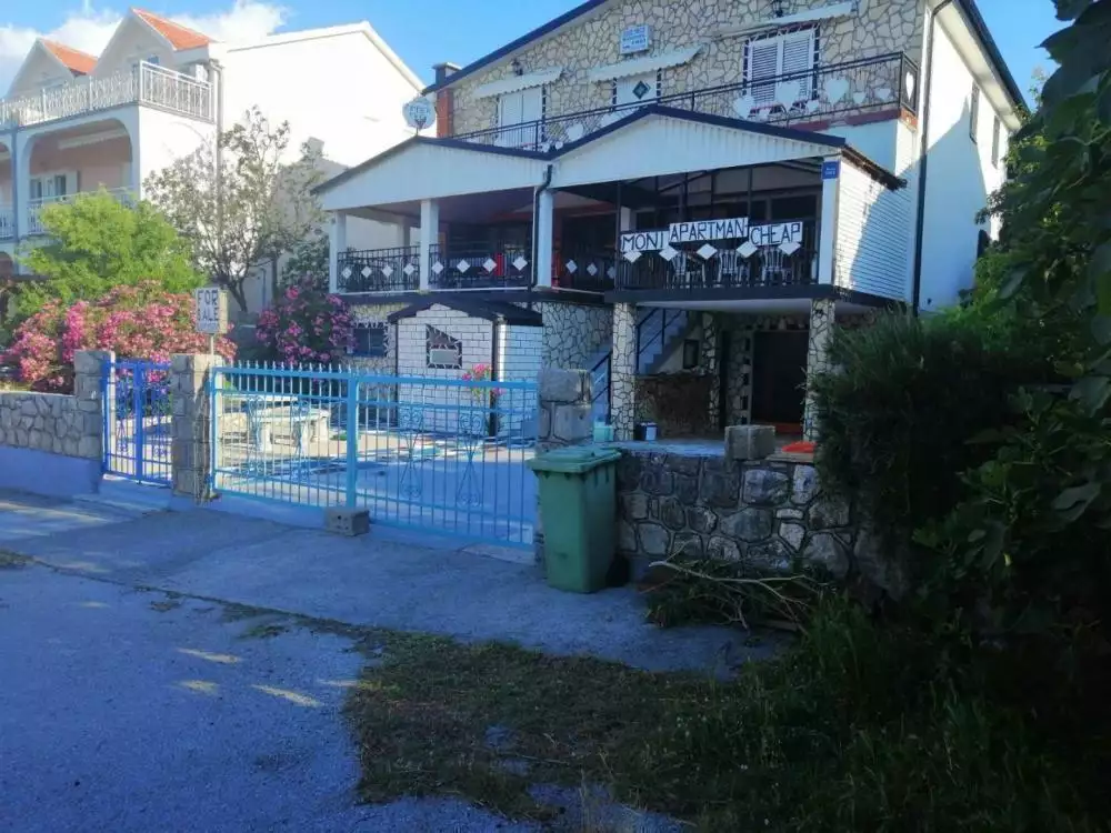 Hotels 450m² in Croatia, Karlobag. Priced at 832000€ rent photo-25