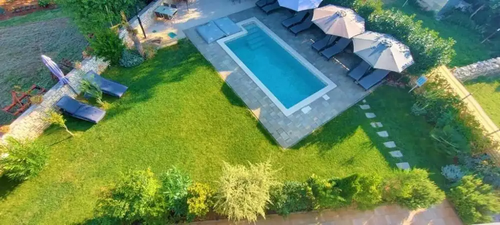 Hotels 340m² in Croatia, Bale. Priced at 939000€ rent photo-6