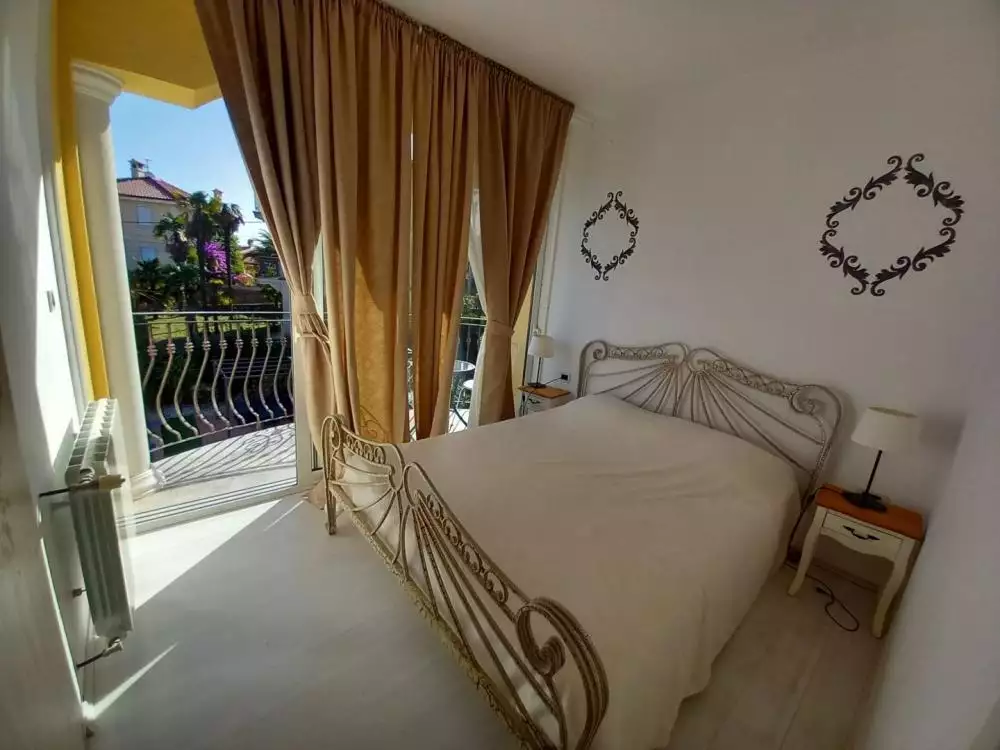 Villa 625m² in Croatia, Lovran. Priced at 2500000€ rent photo-8