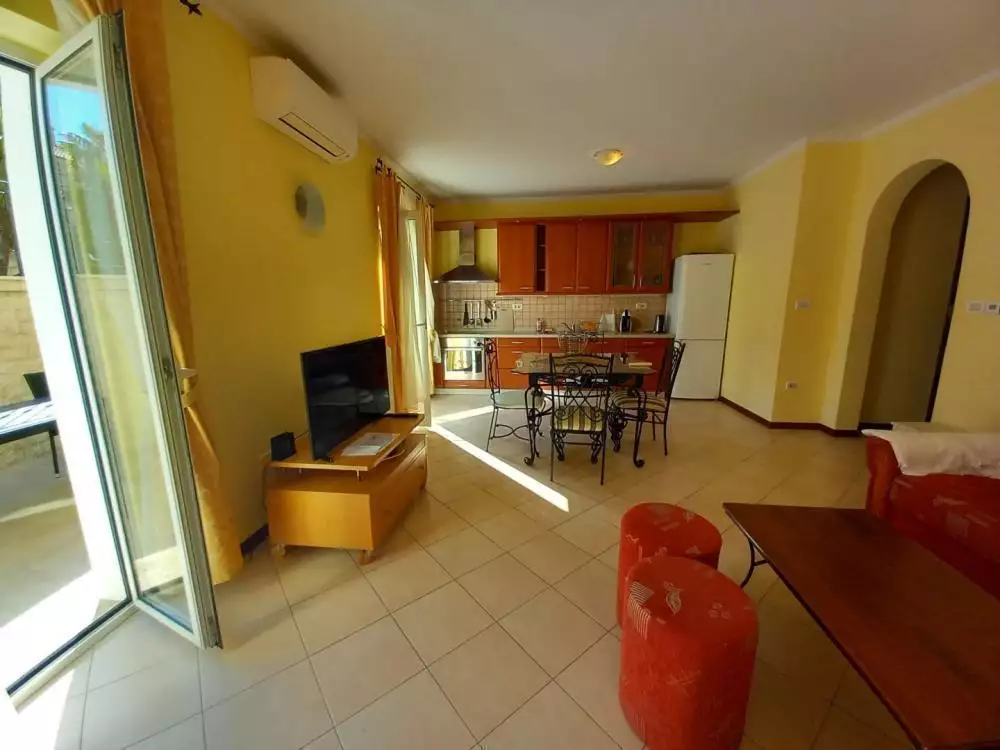 Villa 625m² in Croatia, Lovran. Priced at 2500000€ rent photo-15