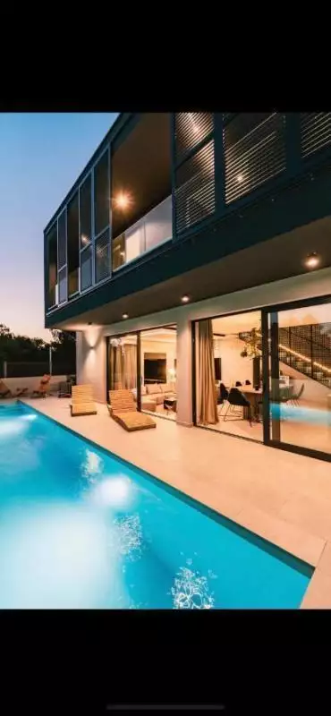 Villa 200m² in Croatia, Srima. Priced at 950000€ rent photo-2