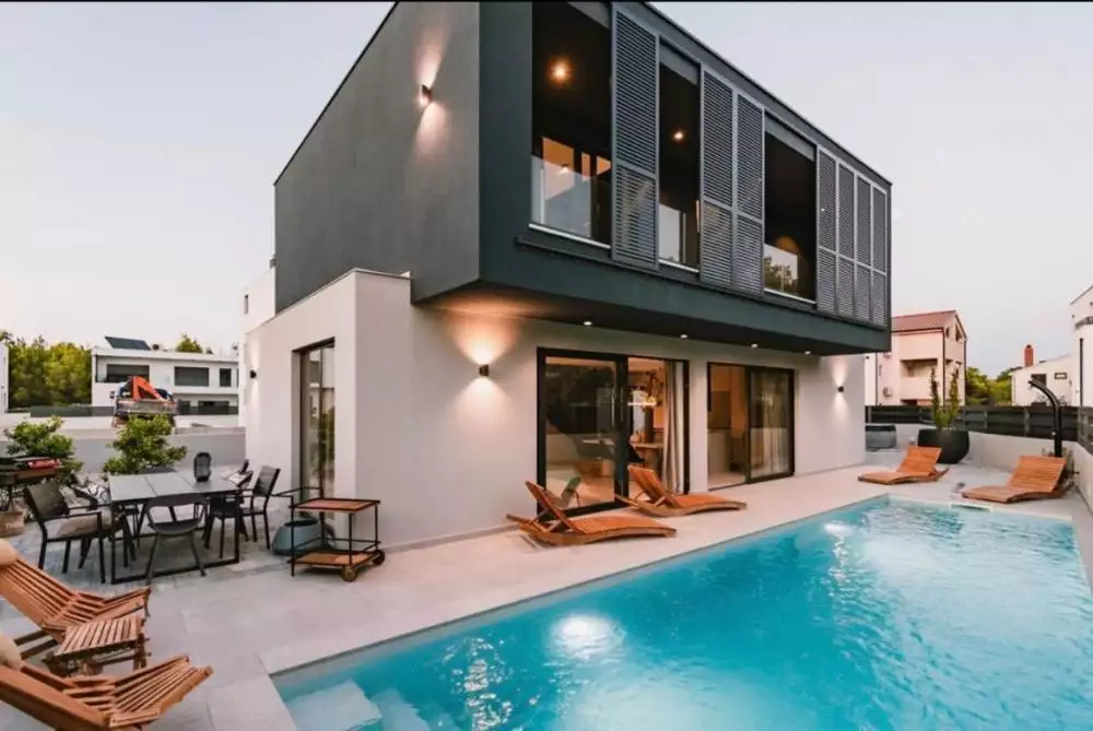 Villa 200m² in Croatia, Srima. Priced at 950000€ rent photo-3