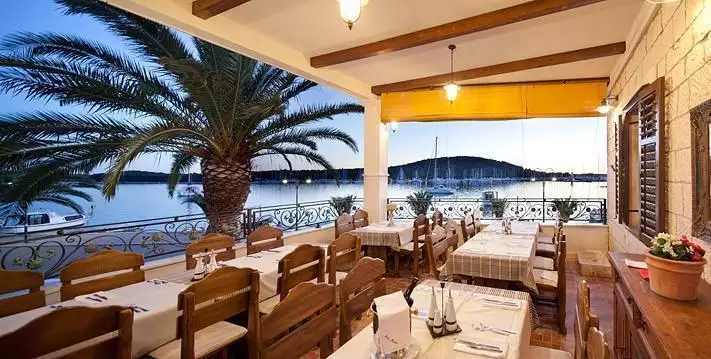Hotels 277m² in Croatia, Rogoznica. Priced at 1300000€ rent photo-6