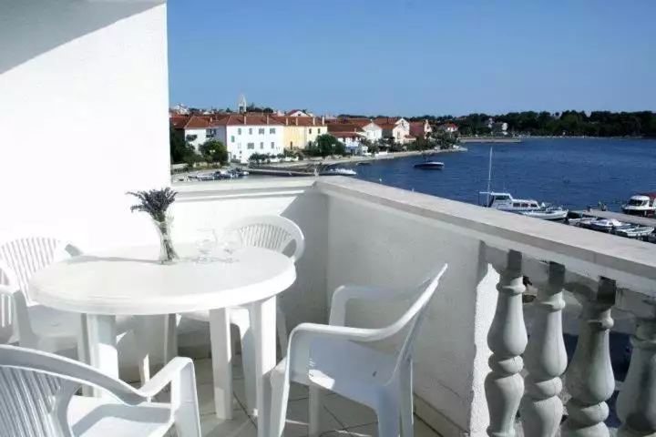 Hotels 651m² in Croatia, Zadar. Priced at 2000000€ rent photo-5