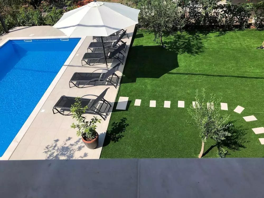 Hotels 300m² in Croatia, Ciovo. Priced at 650000€ rent photo-3