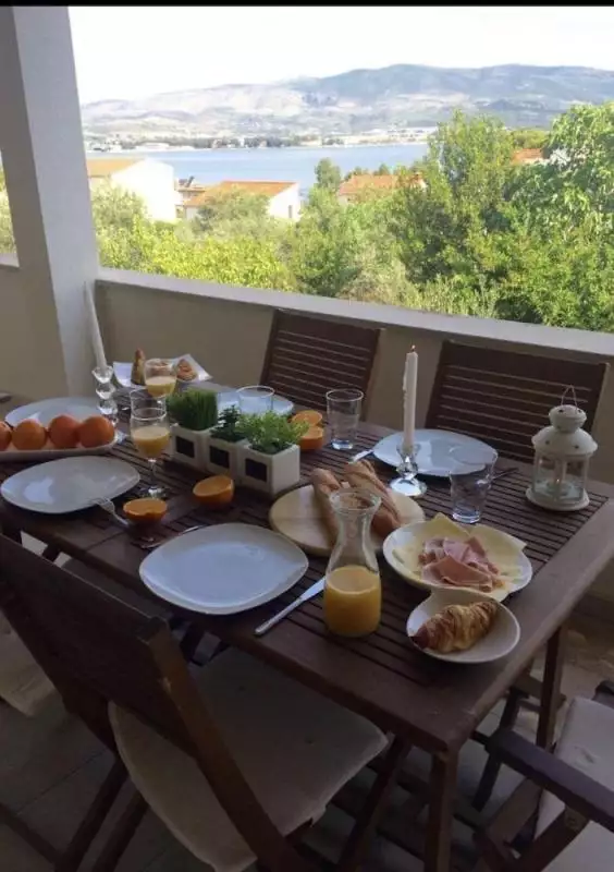Hotels 300m² in Croatia, Ciovo. Priced at 650000€ rent photo-15