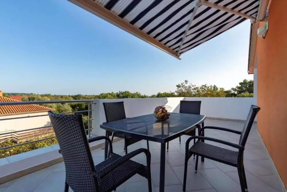 Hotels 900m² in Croatia, Medulin. Priced at 2500000€ rent photo-6