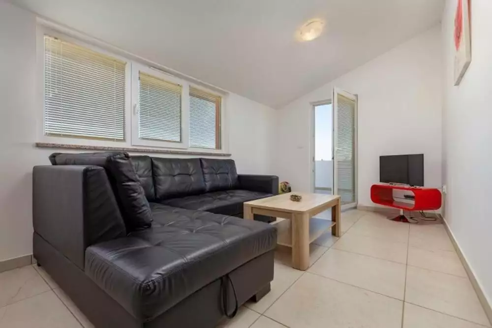 Hotels 900m² in Croatia, Medulin. Priced at 2500000€ rent photo-13