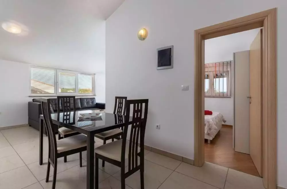 Hotels 900m² in Croatia, Medulin. Priced at 2500000€ rent photo-20