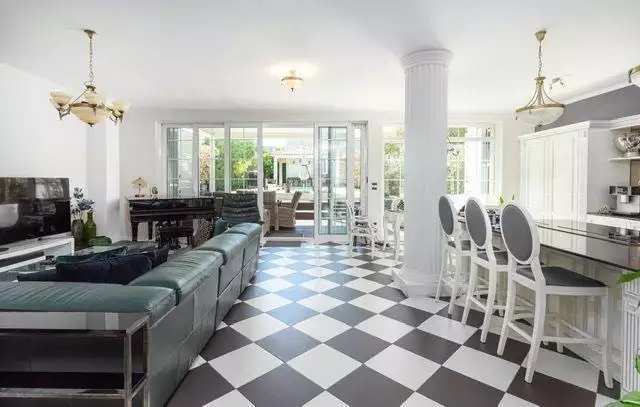 Villa 350m² in Croatia, Rovinj. Priced at 2877000€ rent photo-15