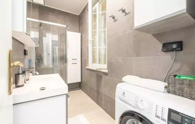 Villa 350m² in Croatia, Rovinj. Priced at 2877000€ rent photo-24