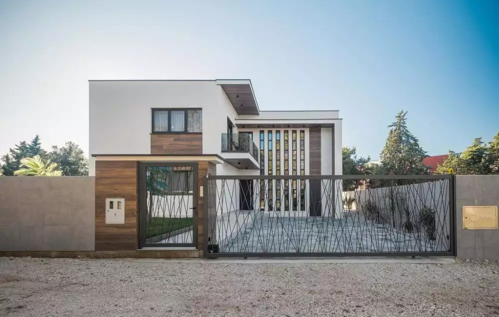 Villa 250m² in Croatia, Umag. Priced at 2300000€ rent photo-3