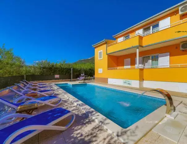 Villa 246m² in Croatia, Kastela. Priced at 650000€ rent photo-5