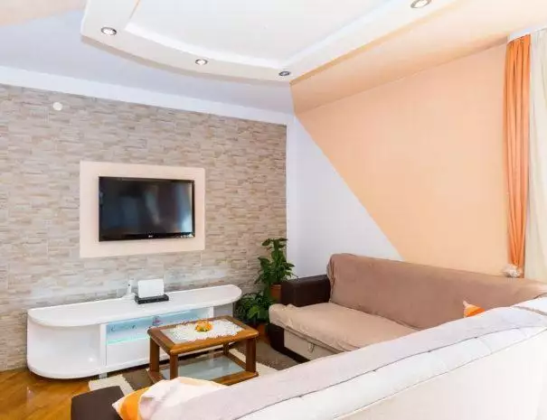 Villa 246m² in Croatia, Kastela. Priced at 650000€ rent photo-12