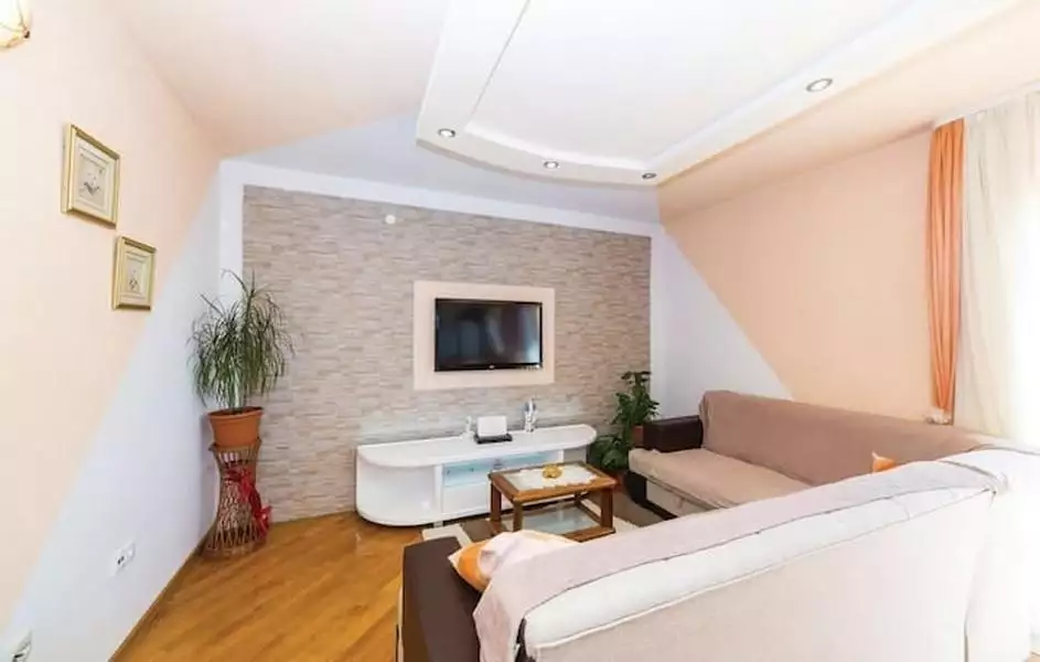 Villa 246m² in Croatia, Kastela. Priced at 650000€ rent photo-20