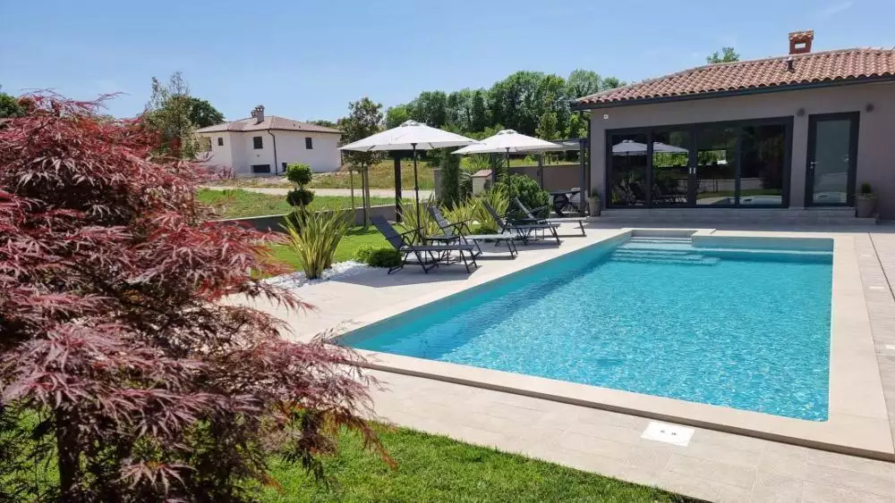Villa 212m² in Croatia, Labin. Priced at 695000€ rent photo-15