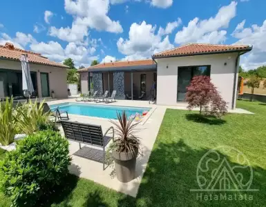 Buy in Croatia for 695000€