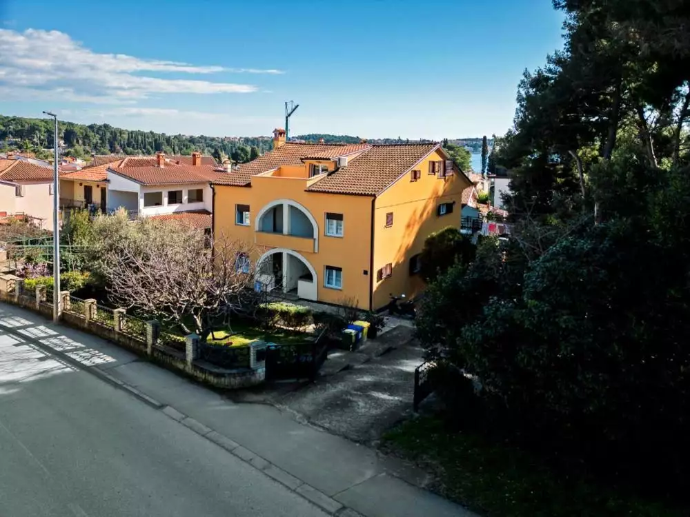 Hotels 400m² in Croatia, Rovinj. Priced at 1349000€ rent photo-5