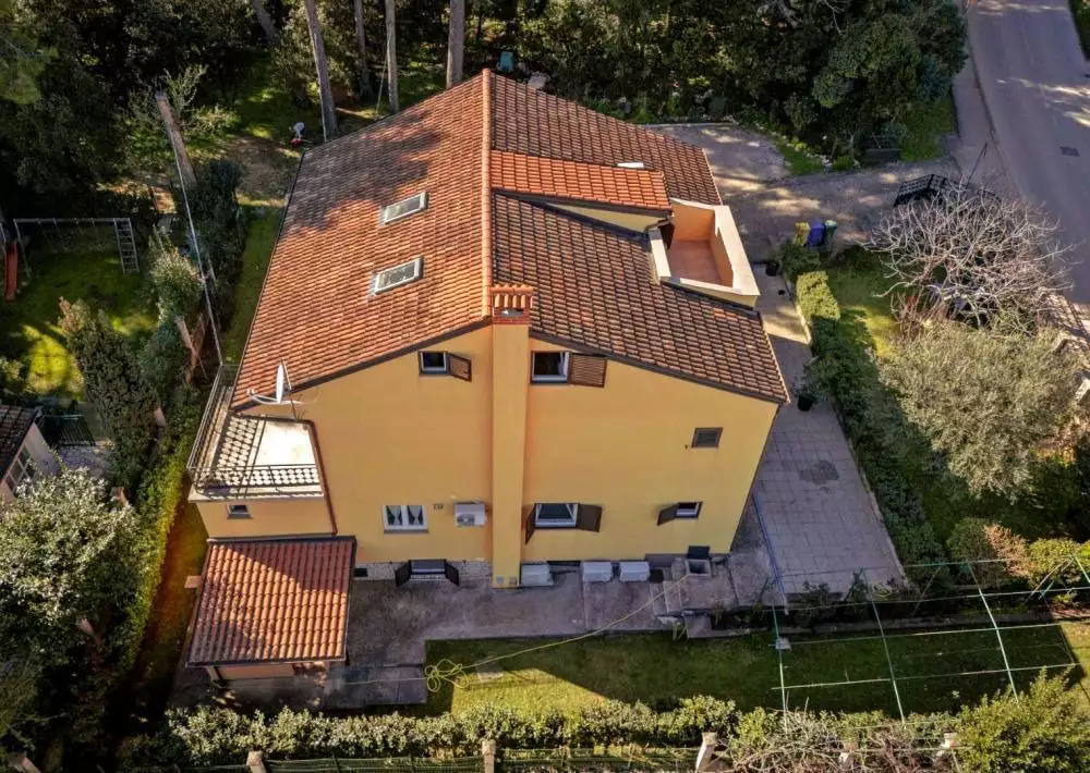 Hotels 400m² in Croatia, Rovinj. Priced at 1349000€ rent photo-8