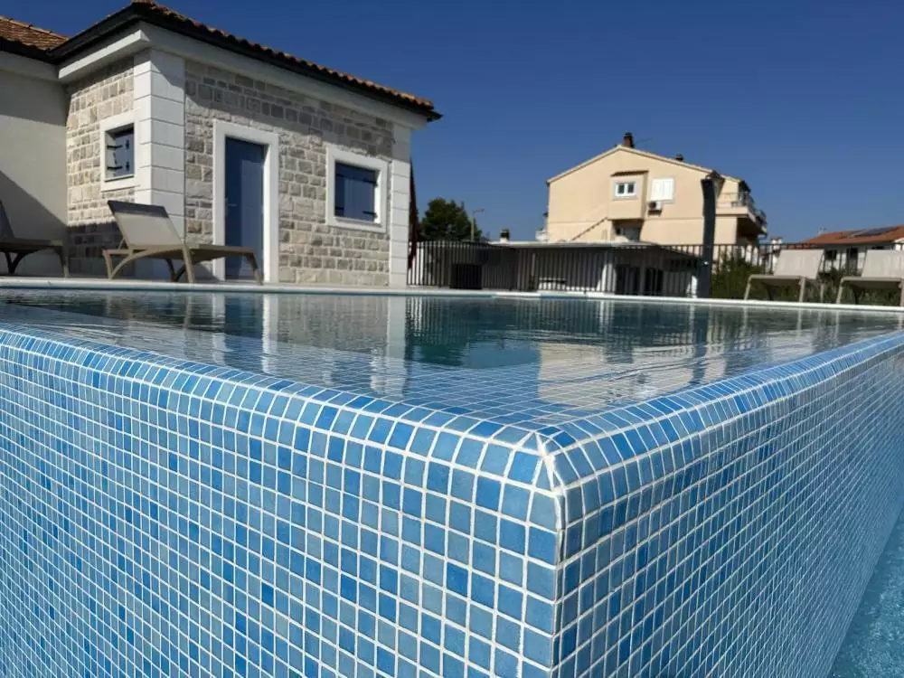 Villa 230m² in Croatia, Jelsa. Priced at 1950000€ rent photo-12