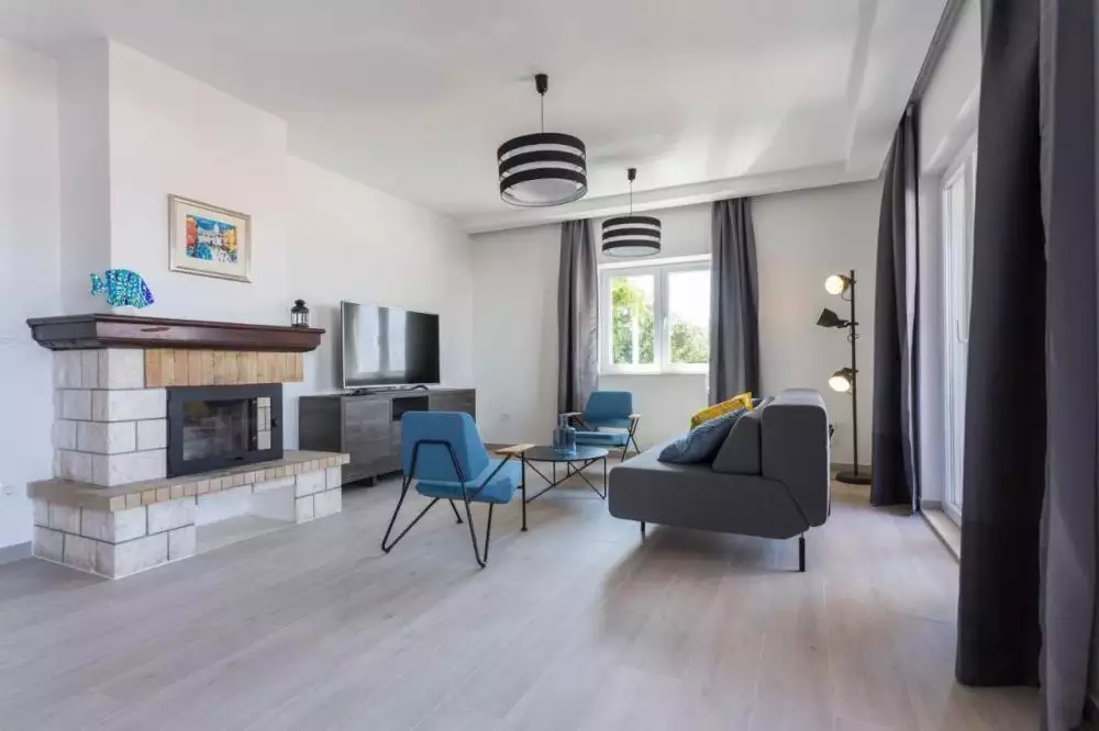 Villa 300m² in Croatia, Mlini. Priced at 1200000€ rent photo-18