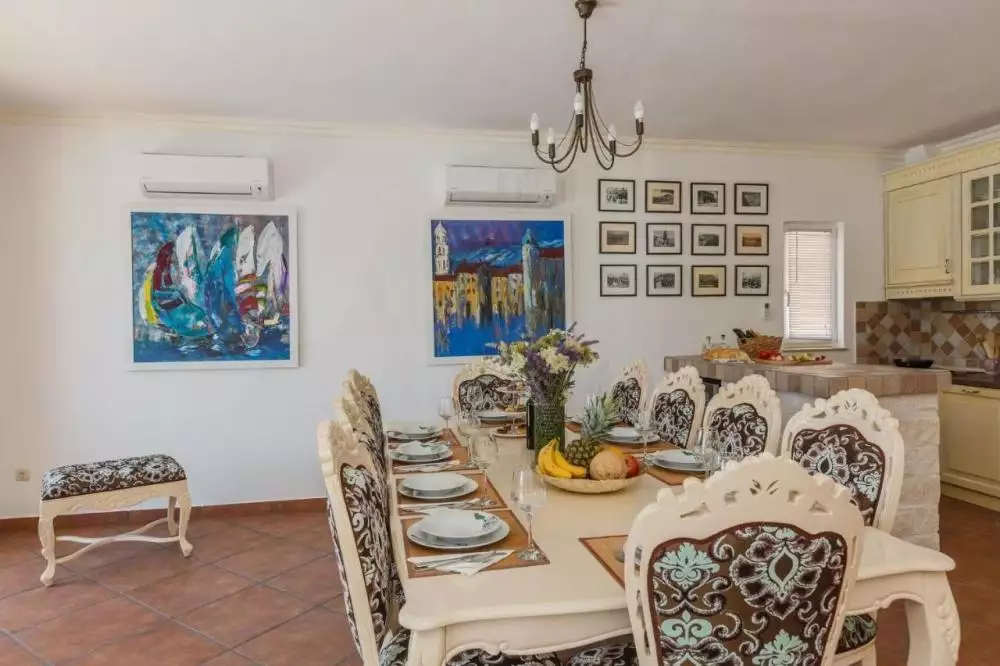Villa 247m² in Croatia, Trogir. Priced at 1400000€ rent photo-20