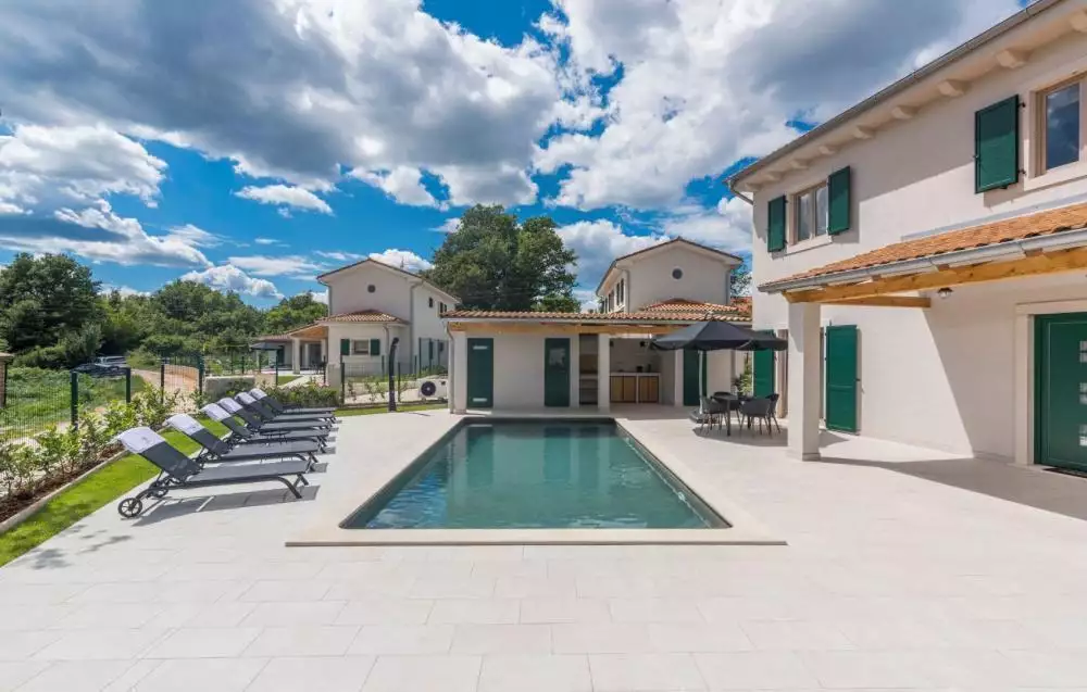 Villa 160m² in Croatia, Barban. Priced at 570000€ rent photo-8