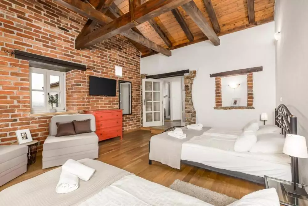 Villa 300m² in Italy, Mutignano. Priced at 890000€ rent photo-19