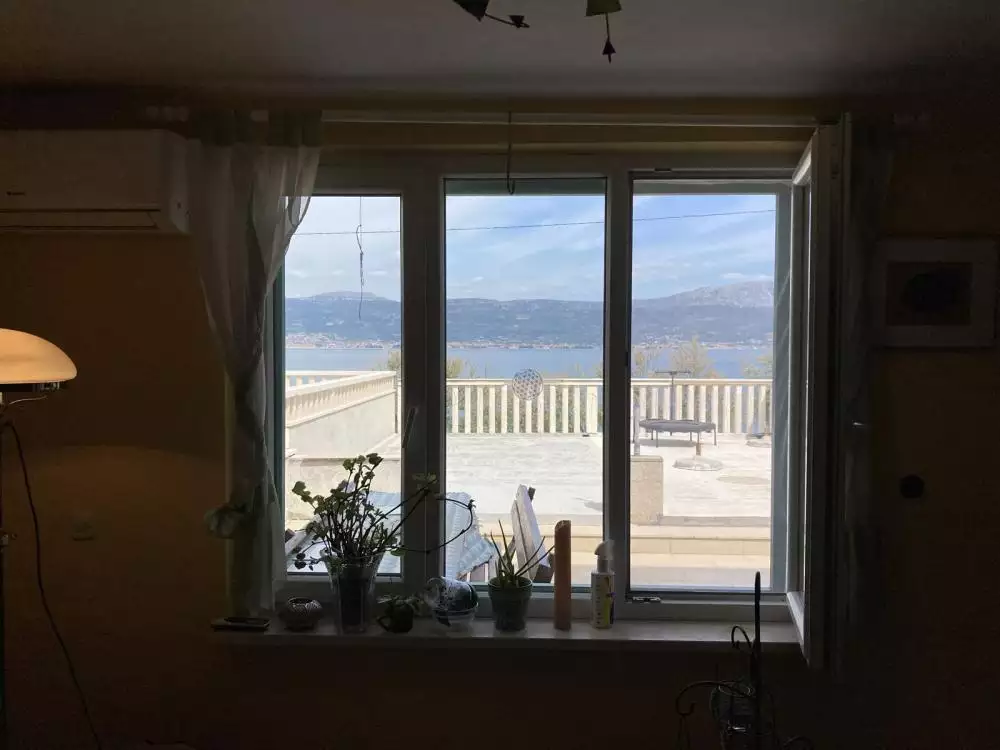 Villa 300m² in Croatia, Ciovo. Priced at 990000€ rent photo-21