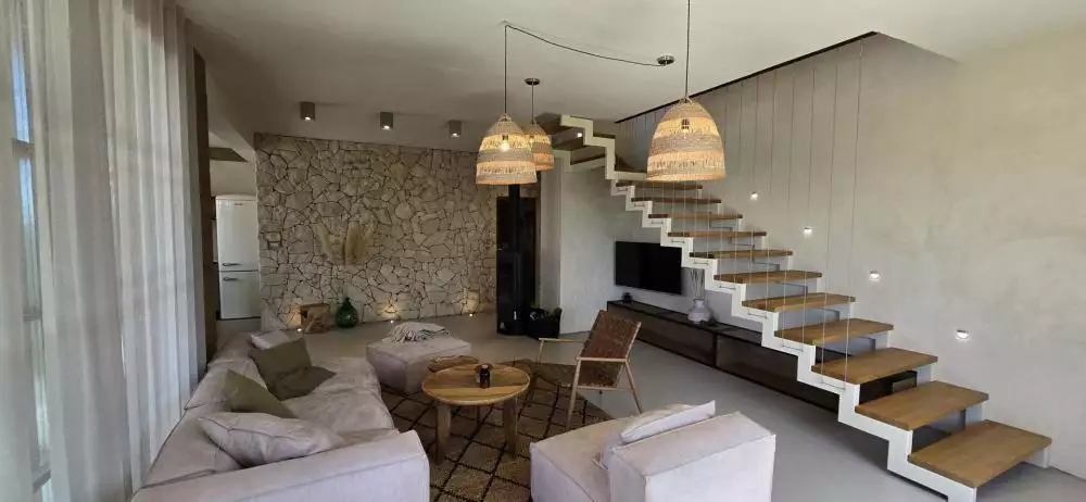 Villa 198m² in Croatia, Karojba. Priced at 780000€ rent photo-6