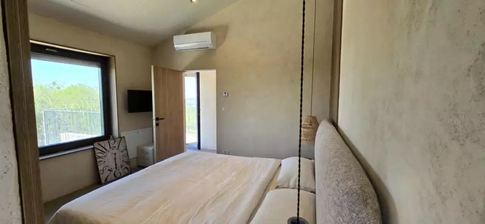 Villa 198m² in Croatia, Karojba. Priced at 780000€ rent photo-22