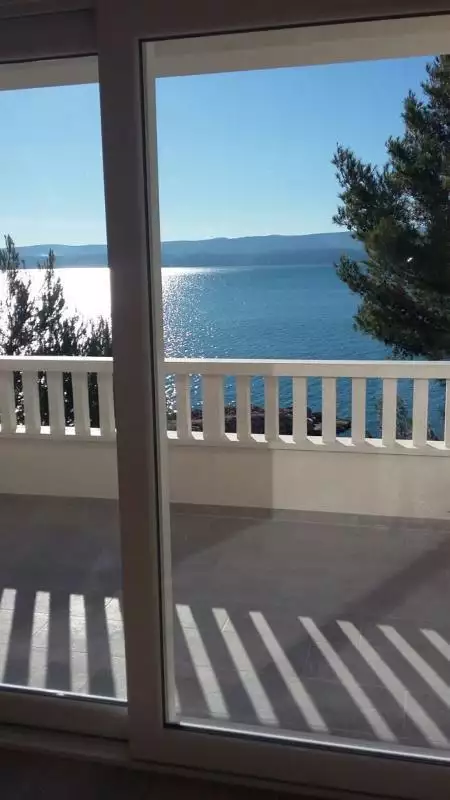 Villa 329m² in Croatia, Omis. Priced at 2100000€ rent photo-5