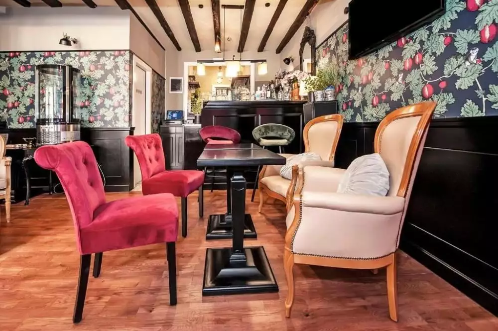 Hotels 390m² in Croatia, Rovinj. Priced at 3635000€ rent photo-15