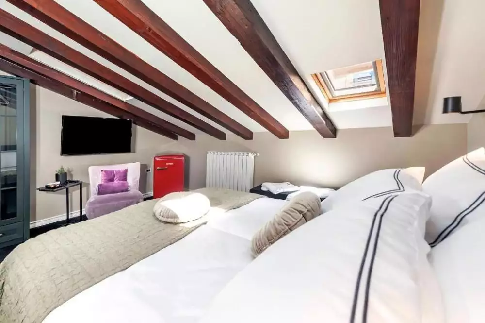 Hotels 390m² in Croatia, Rovinj. Priced at 3635000€ rent photo-23