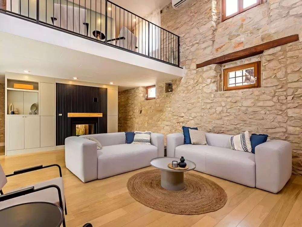 Villa 350m² in Croatia, Brtonigla. Priced at 1100000€ rent photo-7