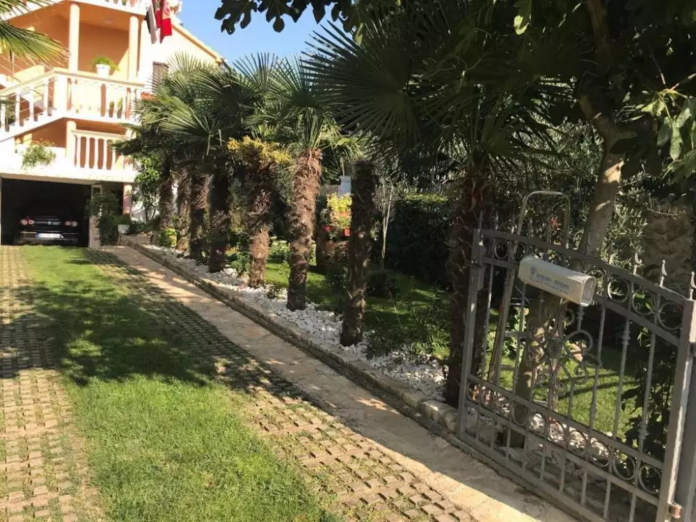 Hotels 650m² in Croatia, Zaton. Priced at 1650000€ rent photo-3