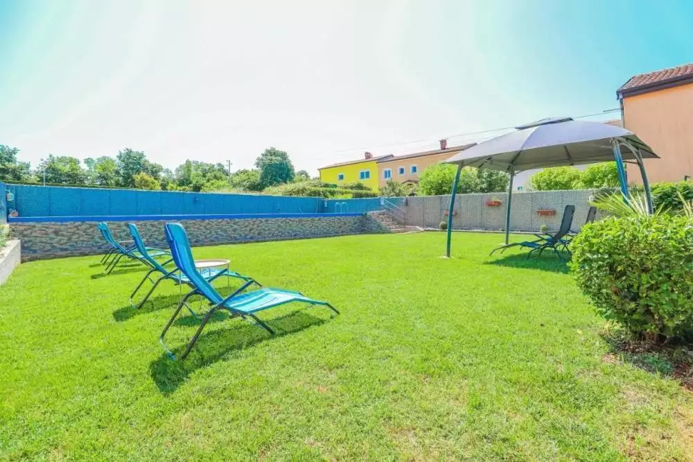 Hotels 468m² in Croatia, Umag. Priced at 900000€ rent photo-9