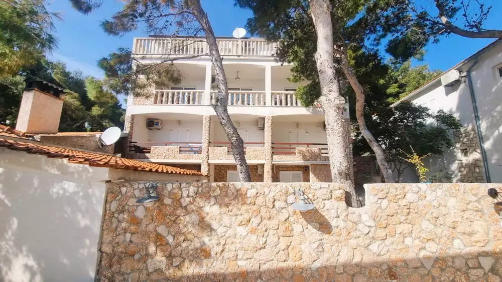 Hotels 963m² in Croatia, Hvar. Priced at 3000000€ rent photo-15