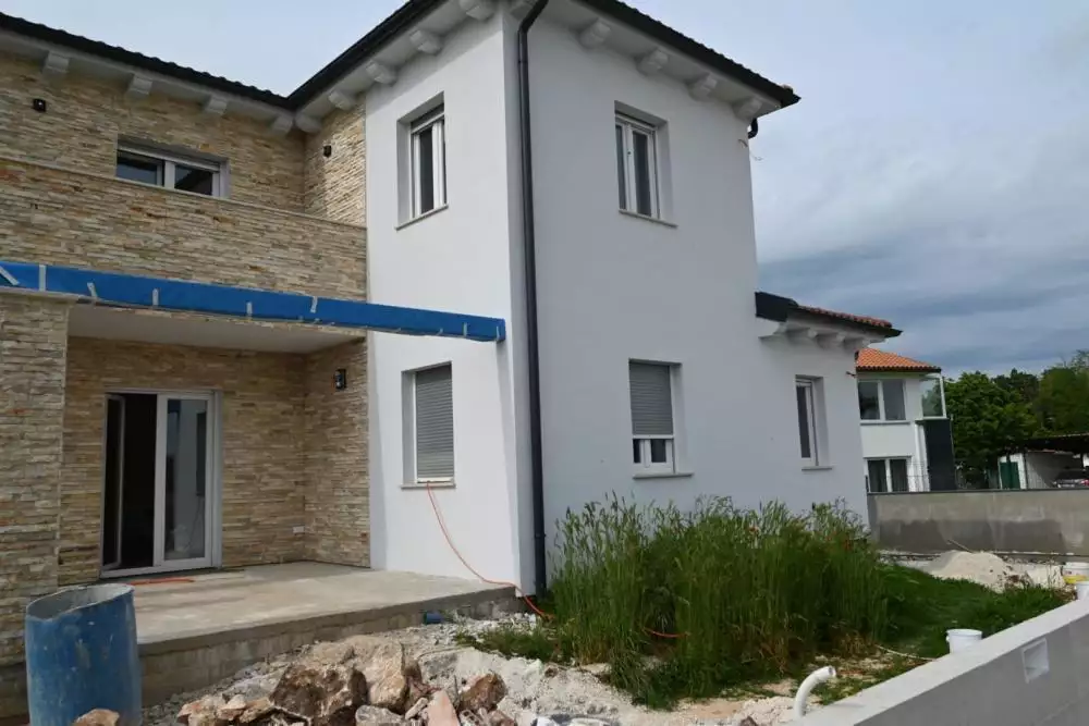 Villa 360m² in Croatia, Kanfanar. Priced at 1050000€ rent photo-4