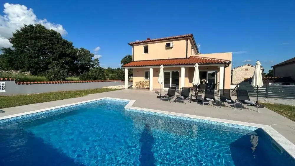 Villa 149m² in Croatia, Vodnjan. Priced at 670000€ rent photo-4