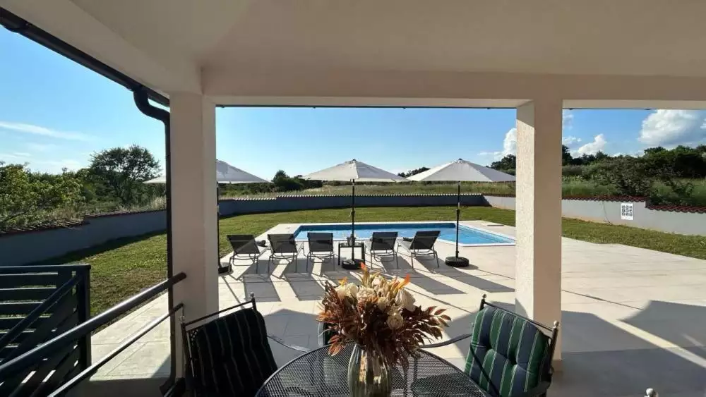 Villa 149m² in Croatia, Vodnjan. Priced at 670000€ rent photo-6