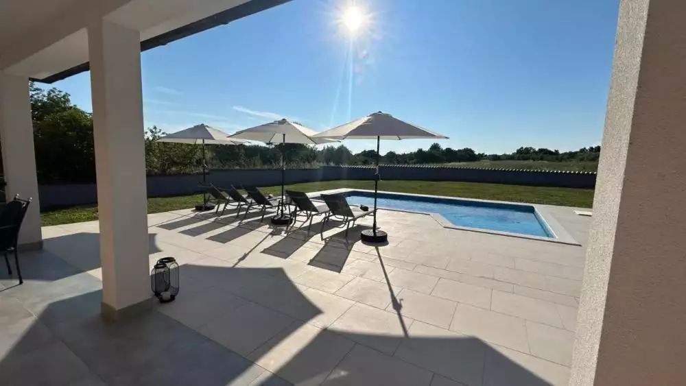 Villa 149m² in Croatia, Vodnjan. Priced at 670000€ rent photo-7