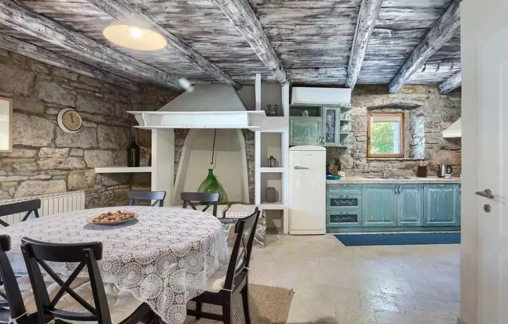 Villa 116m² in Croatia, Buzet. Priced at 680000€ rent photo-9