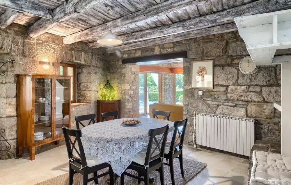 Villa 116m² in Croatia, Buzet. Priced at 680000€ rent photo-11