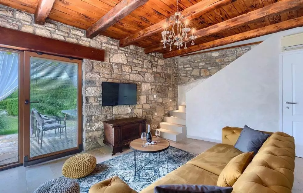 Villa 116m² in Croatia, Buzet. Priced at 680000€ rent photo-14