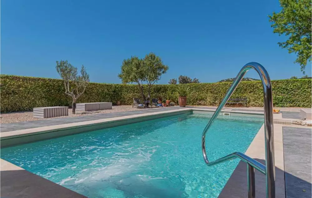 Villa 315m² in Croatia, Sibenik. Priced at 1390000€ rent photo-8