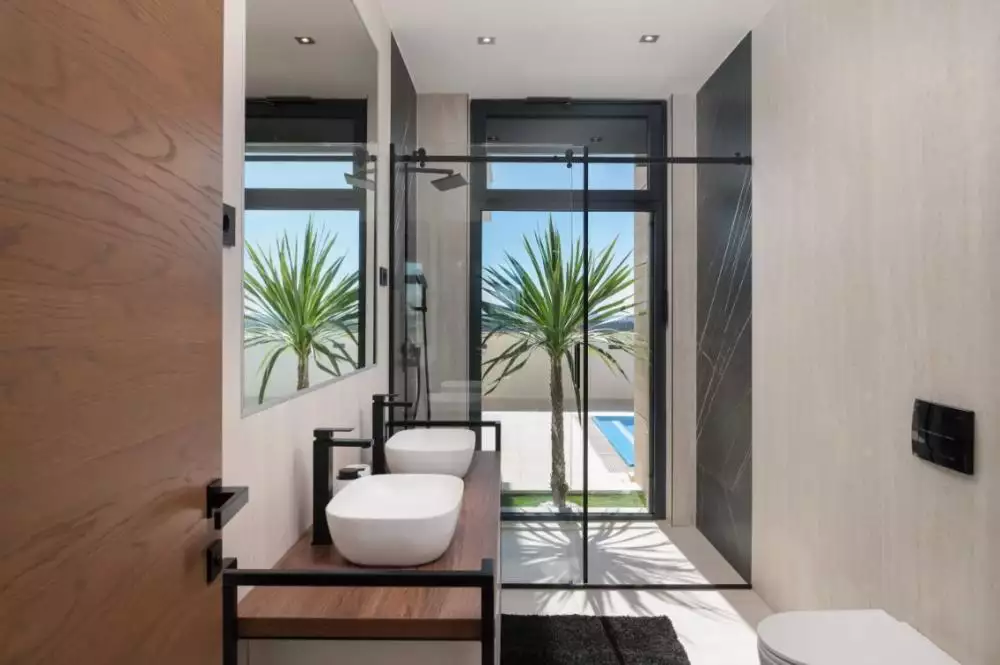 Villa 200m² in Croatia, Razanac. Priced at 1350000€ rent photo-12