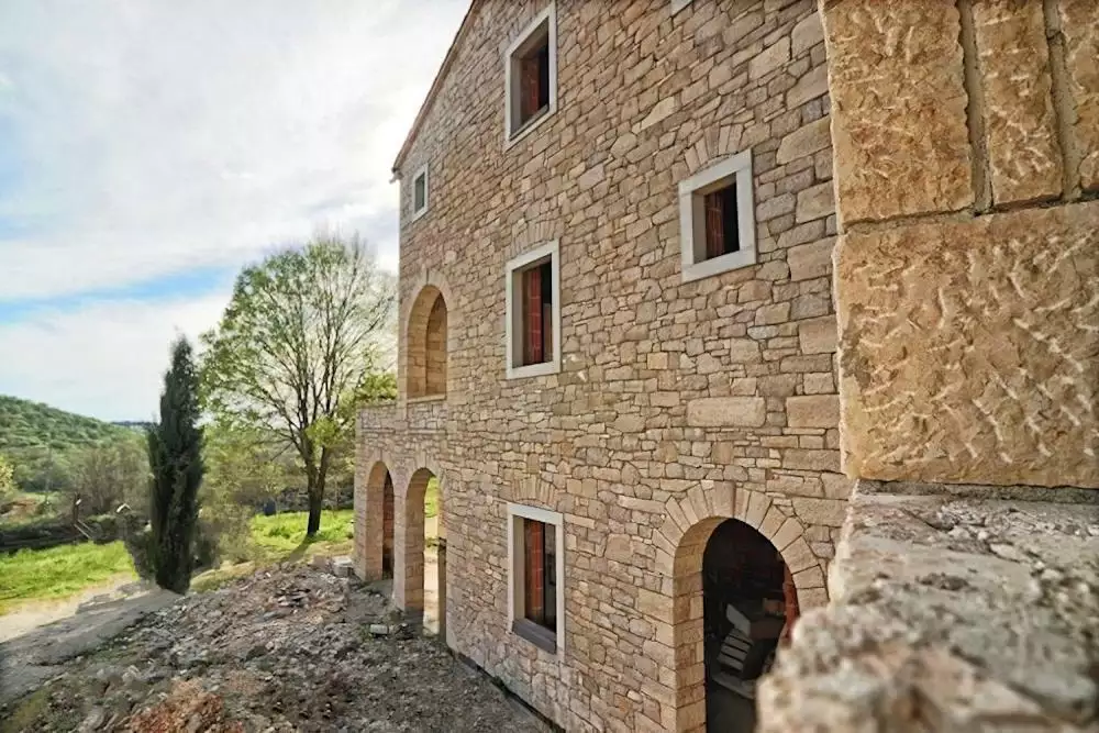 Villa 650m² in Croatia, Rovinj. Priced at 1900000€ rent photo-4