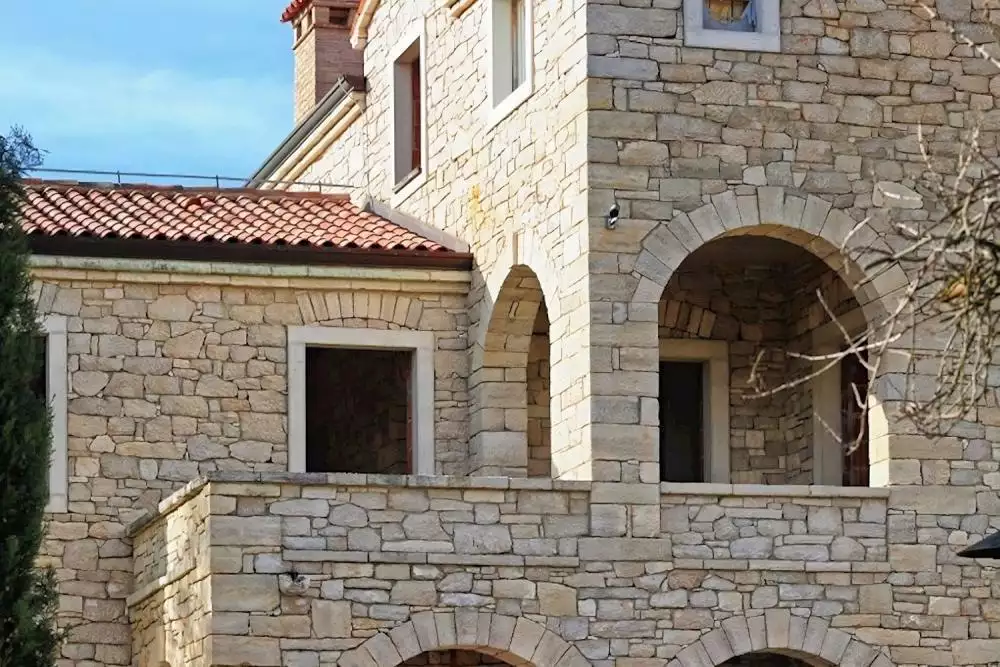 Villa 650m² in Croatia, Rovinj. Priced at 1900000€ rent photo-5
