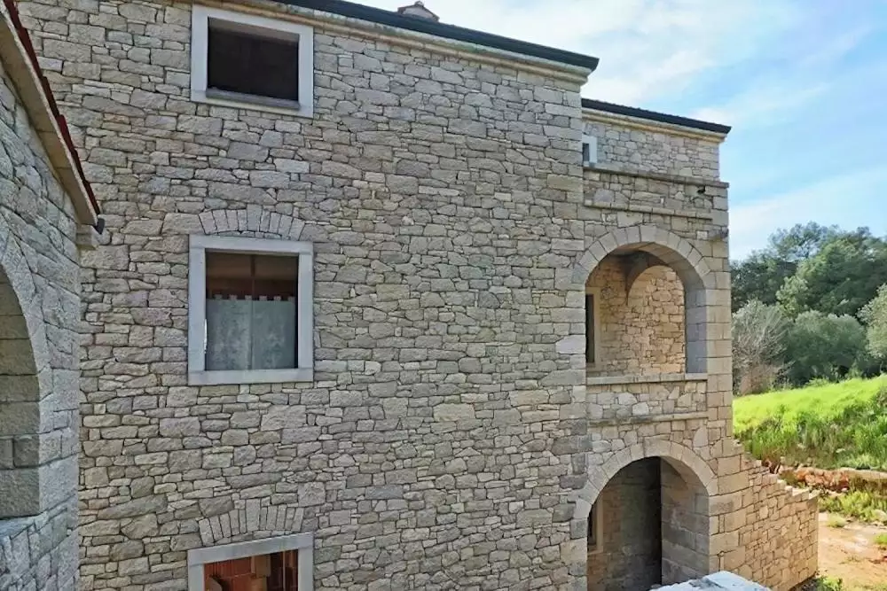Villa 650m² in Croatia, Rovinj. Priced at 1900000€ rent photo-6